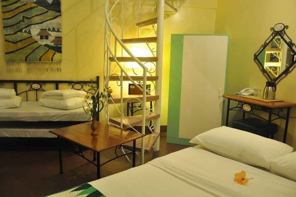 Paras Beach Resort Naasag Exterior photo