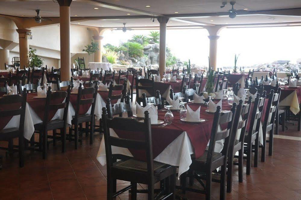 Paras Beach Resort Naasag Exterior photo